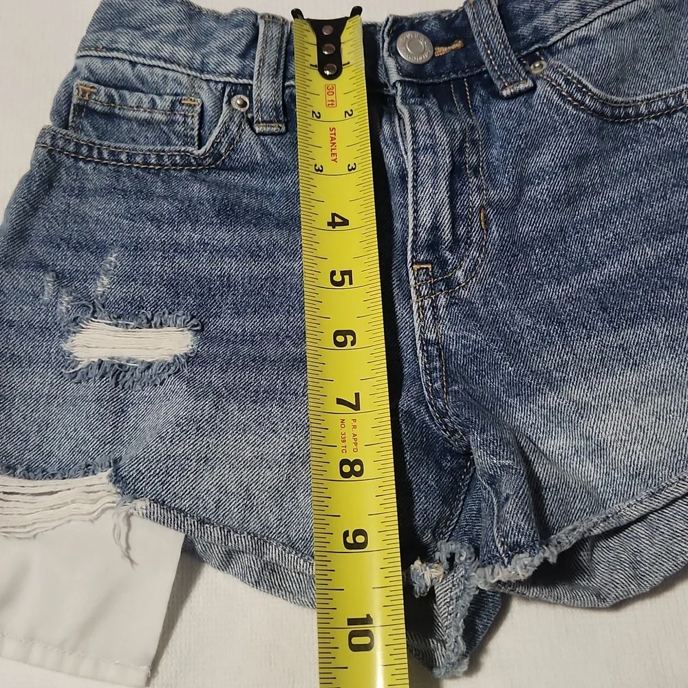 OLD NAVY Bundle 3 girl shorts's Denim and Yellow .size 8.